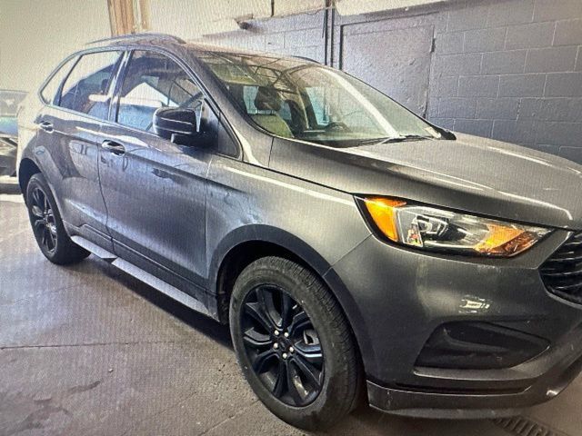 Used 2024 Ford Edge SE w/ Black Appearance Package AWD/4WD image 11