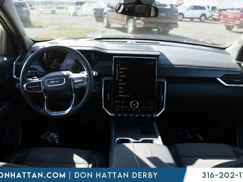 Used 2025 GMC Acadia Elevation image 4