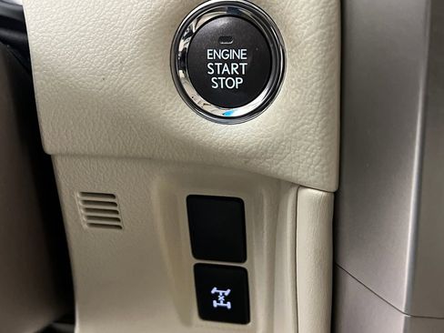 Used 2018 Lexus GX 460 Premium image 52