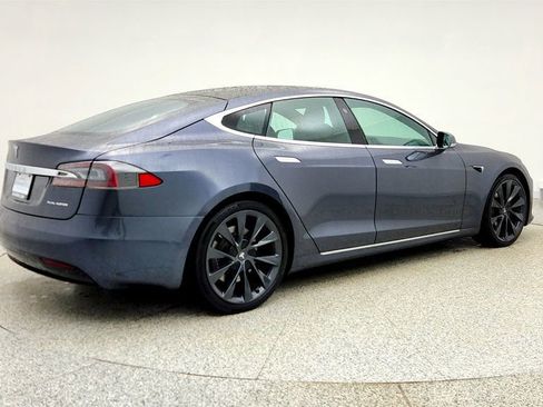 Used 2020 Tesla Model S Long Range image 5