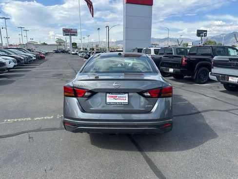 Used 2026 Nissan Altima 2.5 SV AWD/4WD image 10
