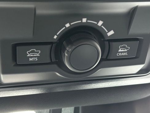 Used 2021 Toyota Tacoma TRD Off-Road image 28