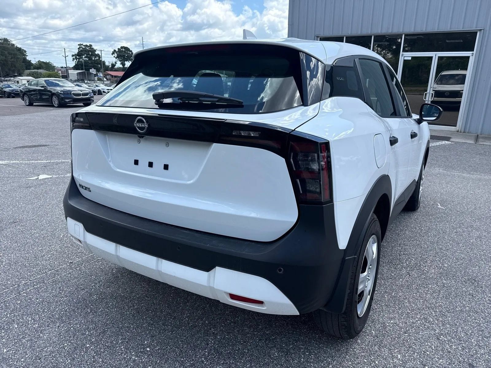Used 2025 Nissan Kicks S FWD image 8