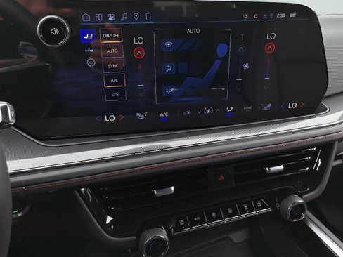 Used 2026 Chevrolet Suburban RST w/ Comfort Package RWD image 27