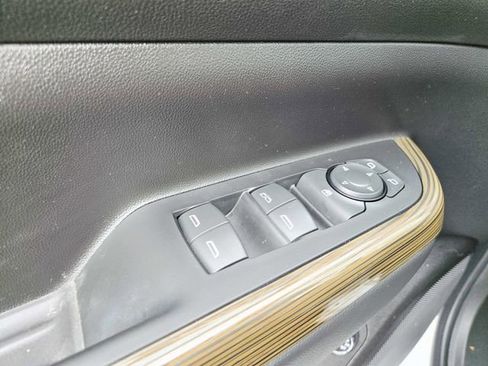 Used 2023 GMC Acadia SLE w/ Driver Convenience Package AWD/4WD image 32