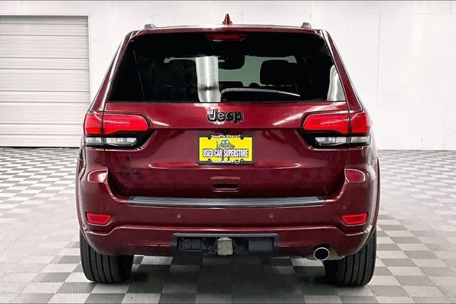Used 2020 Jeep Grand Cherokee Altitude AWD/4WD image 5