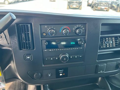 Used 2025 Chevrolet Express 2500 w/ Driver Convenience Package RWD image 32