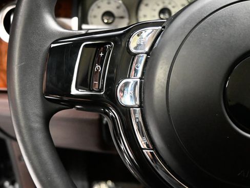Used 2012 Rolls-Royce Ghost RWD image 83