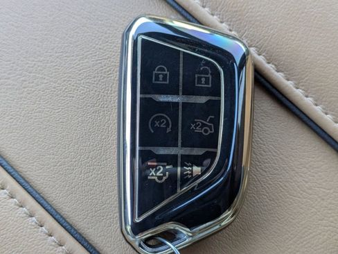 Used 2021 Cadillac Escalade Sport w/ Heavy-Duty Trailer Package image 40