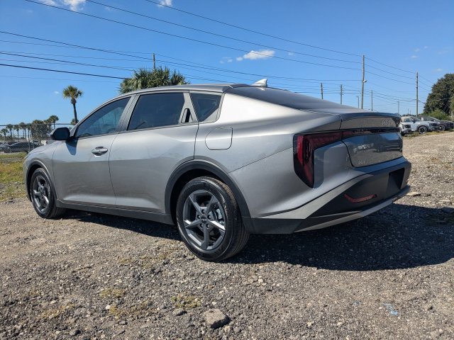 New 2027 Kia K4 FWD image 3