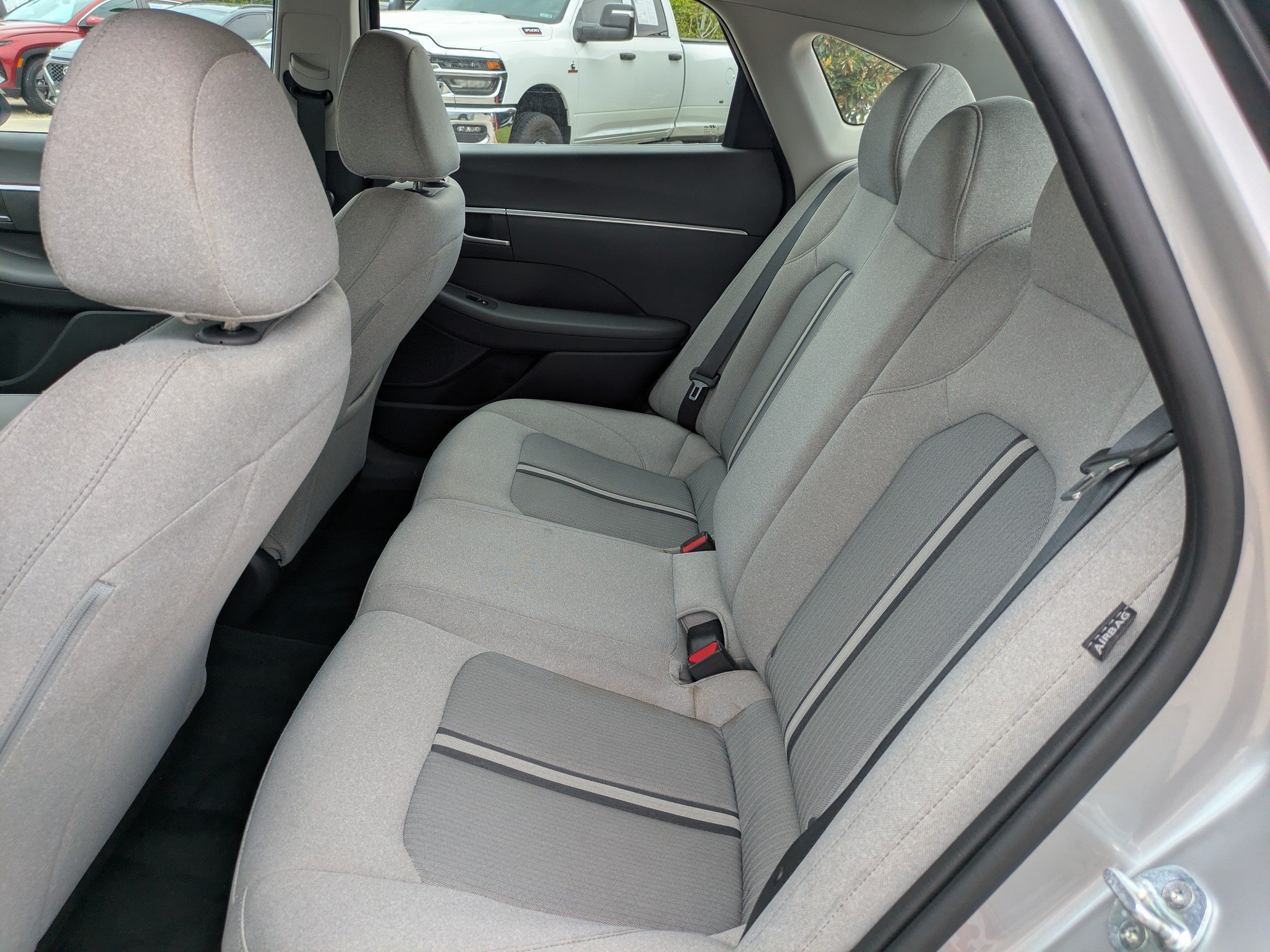 Used 2020 Hyundai Sonata SE FWD image 12