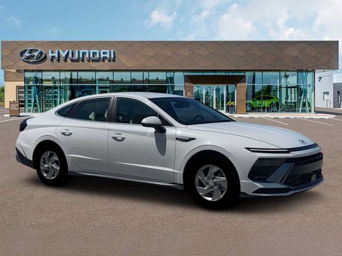 New 2026 Hyundai Sonata SE FWD image 10
