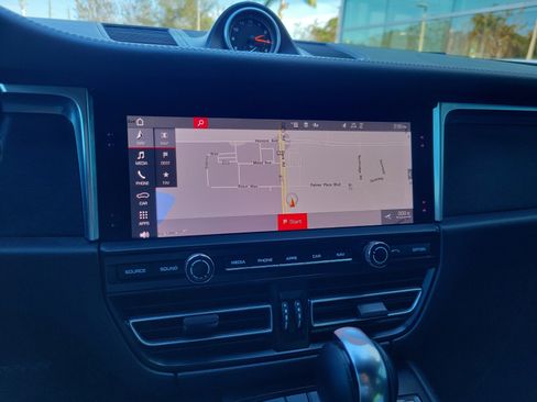 Used 2021 Porsche Macan GTS image 21