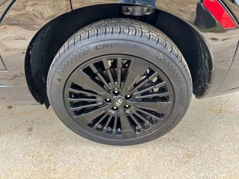 Used 2025 Hyundai Santa Fe Calligraphy image 20