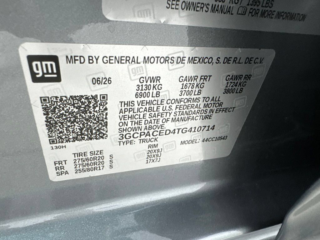 Used 2026 Chevrolet Silverado 1500 LT w/ Leather Package RWD image 32
