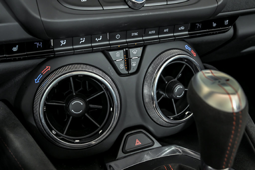 Used 2023 Chevrolet Camaro ZL1 RWD image 27