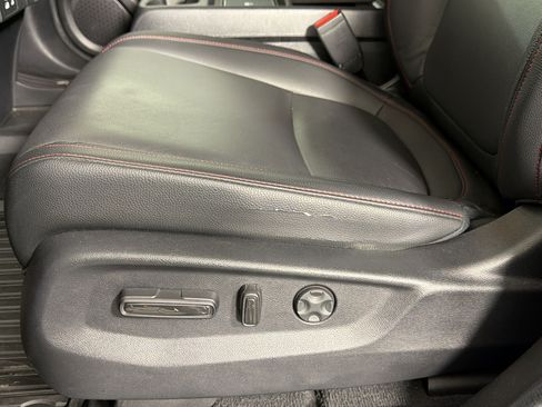 Used 2025 Honda Odyssey Sport-L image 13