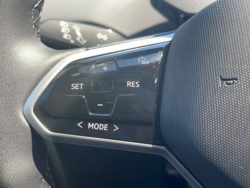 Used 2023 Volkswagen ID.4 Pro S AWD/4WD image 25