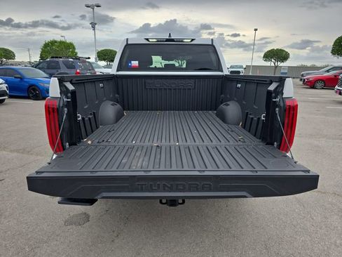 Used 2026 Toyota Tundra SR5 AWD/4WD image 13