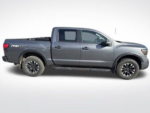 Used 2024 Nissan Titan PRO-4X w/ Pro-4x Convenience Package image 4