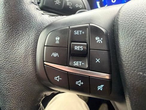 Used 2020 Ford Escape Titanium w/ Titanium Premium Package 2.0 AWD/4WD image 43