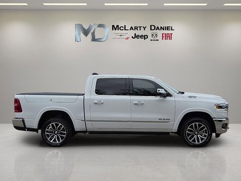 Used 2025 RAM 1500 Limited AWD/4WD image 6
