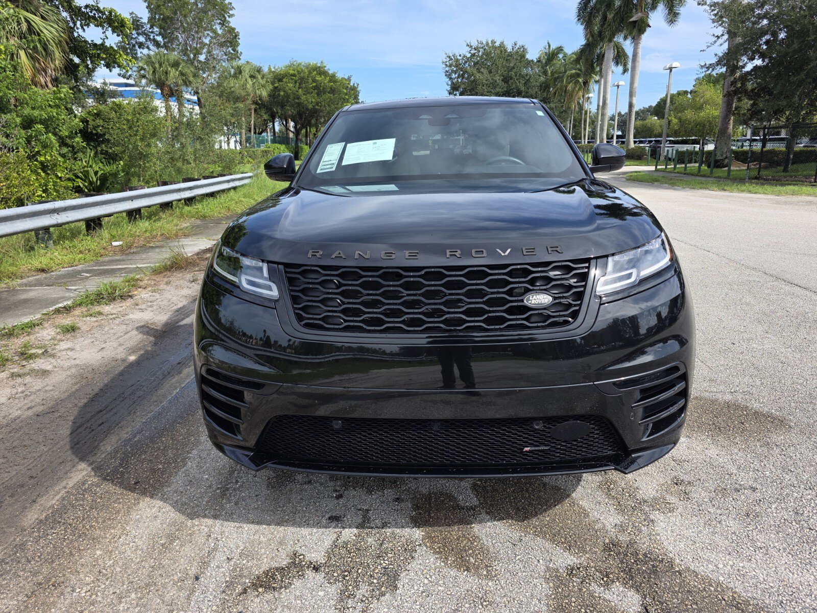 Certified 2023 Land Rover Range Rover Velar R-Dynamic S AWD/4WD image 8