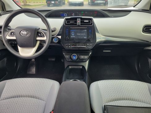 Used 2018 Toyota Prius Two w/ Prius Two Safety Plus Package image 9