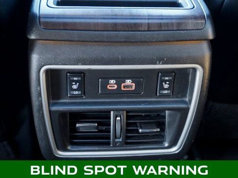 Used 2020 Nissan Murano Platinum image 10