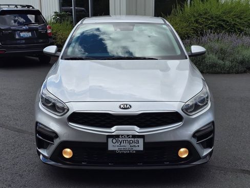 Used 2020 Kia Forte LXS FWD image 2