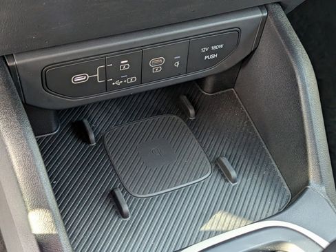Used 2025 Kia K4 GT-Line w/ GT-Line Sunroof Package FWD image 9