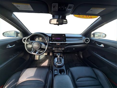 Used 2022 Kia Forte GT-Line w/ GT-Line Premium Package image 22