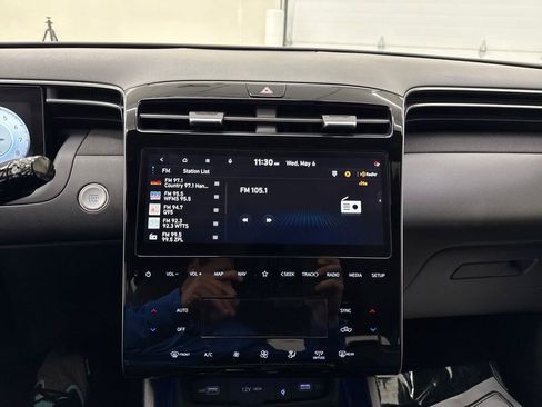 Used 2022 Hyundai Santa Cruz Limited AWD/4WD image 17