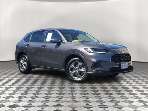 Certified 2026 Honda HR-V LX image 2