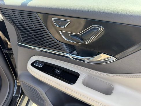 Used 2022 Lincoln Corsair AWD w/ Equipment Group 101A image 28
