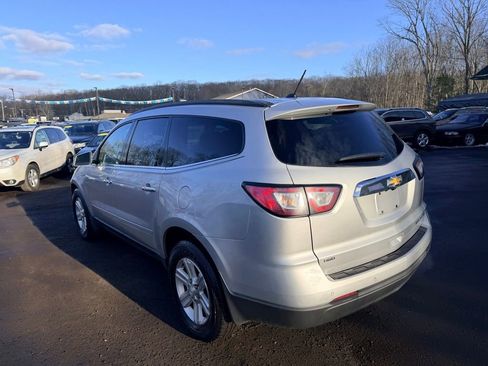 Used 2014 Chevrolet Traverse LT image 12
