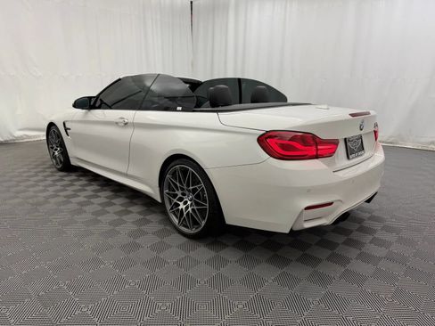 Used 2018 BMW M4 Convertible RWD image 10