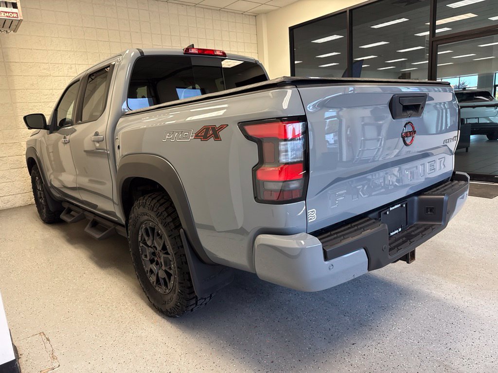 Used 2023 Nissan Frontier PRO-4X w/ Pro-4X Premium Package AWD/4WD image 3