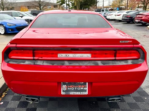 Used 2012 Dodge Challenger SRT8 w/ Premium Sound Group image 5