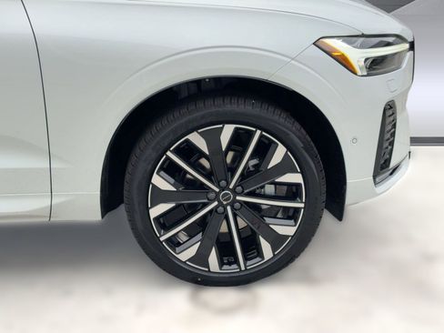 New 2026 Volvo XC60 B5 Ultra w/ Protection Package Premier image 12