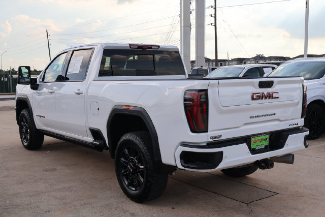 Used 2025 GMC Sierra 2500 AT4 w/ AT4 Premium Plus Package AWD/4WD image 4