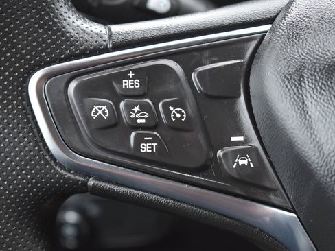 Used 2024 Chevrolet Equinox LS w/ LS Convenience Package AWD/4WD image 5