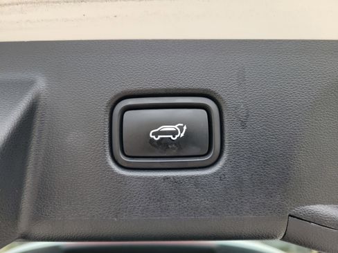 Certified 2024 Hyundai Tucson Limited image 9