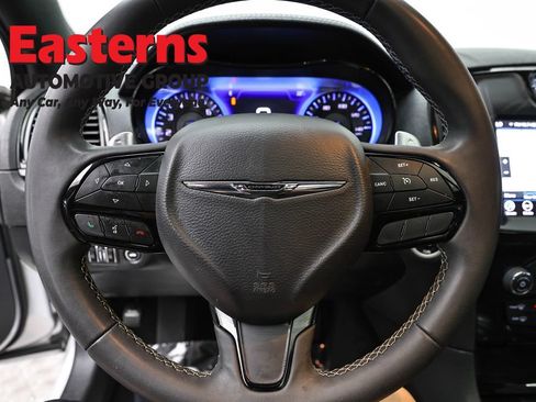 Used 2023 Chrysler 300 S RWD image 10