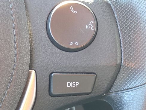 Used 2016 Toyota RAV4 LE image 30