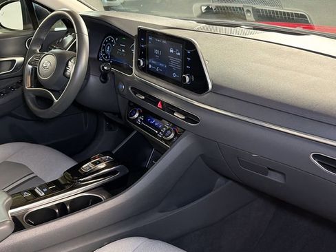 Used 2020 Hyundai Sonata SEL w/ Convenience Package image 10