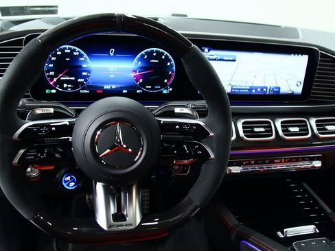 Used 2025 Mercedes-Benz GLE 63 AMG S image 6