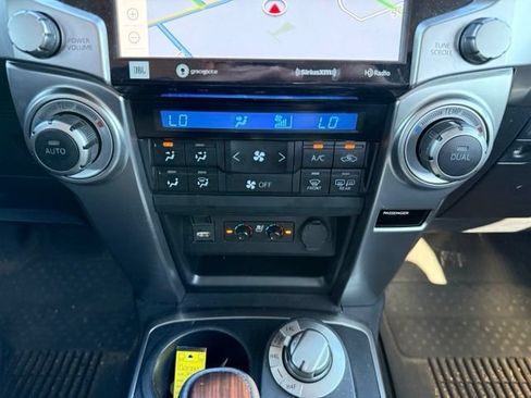 Used 2023 Toyota 4Runner Limited AWD/4WD image 23