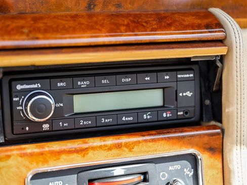 Used 2000 Rolls-Royce Corniche RWD image 28