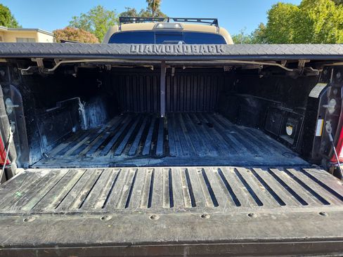 Used 2018 Toyota Tacoma TRD Sport w/ Technology Package AWD/4WD image 19